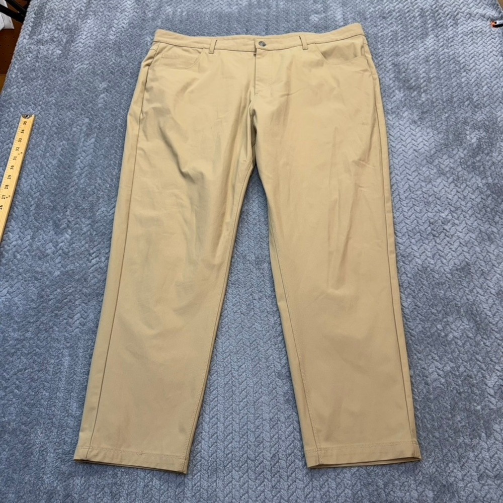 Fabletics The Only Pant Men 40x27 Straight Khaki‎ Tan Polyester Golf Travel Lux